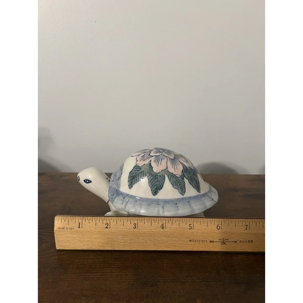 Vintage Ceramic Turtle Trinket Box Hand‎ Painted Flower Shell